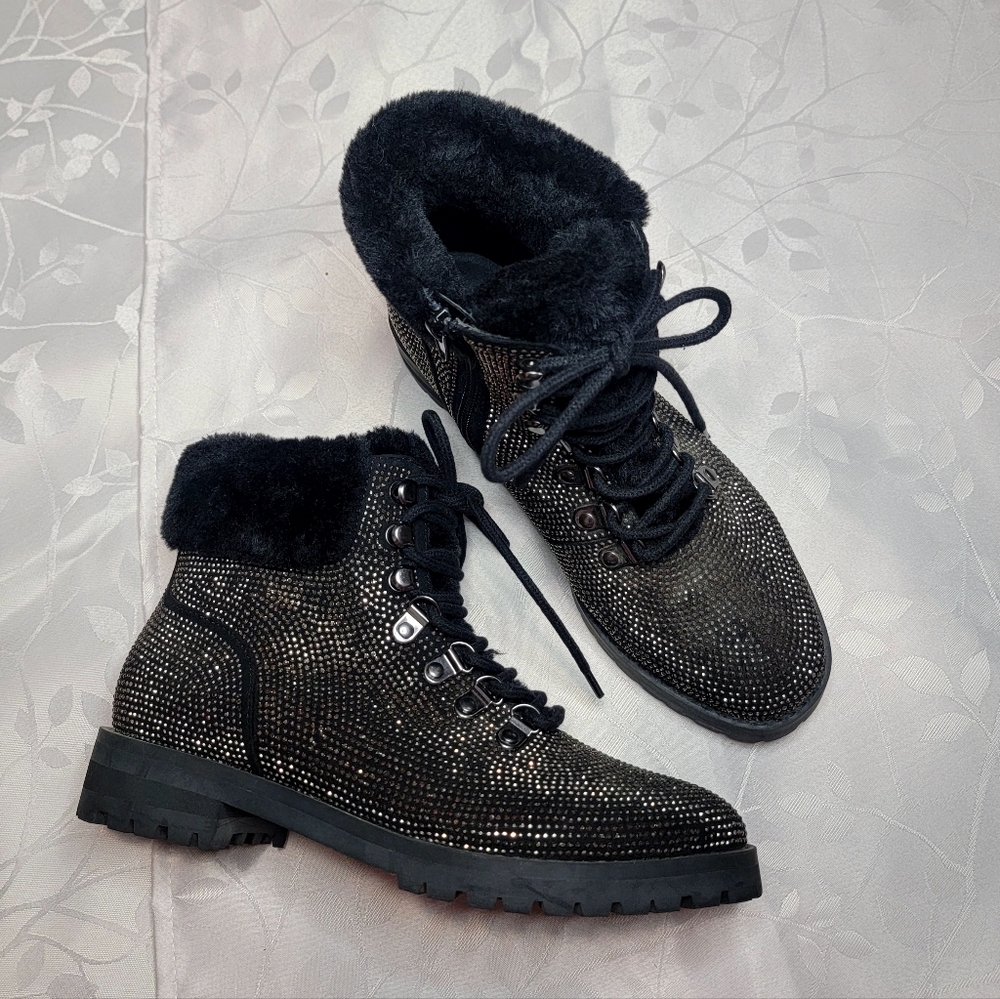 New Steve Madden Black Meta‎ Bejeweled Chunky Ankle Boots Booties Faux Fur 7.5